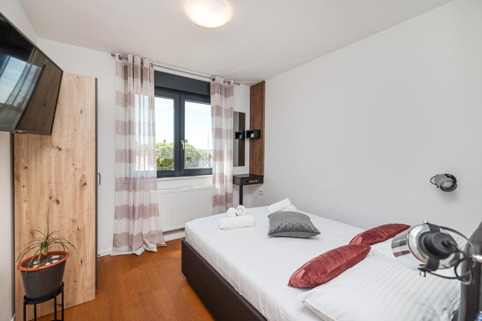 Luma Luxury Apartment With Jacuzzi Zára Kültér fotó