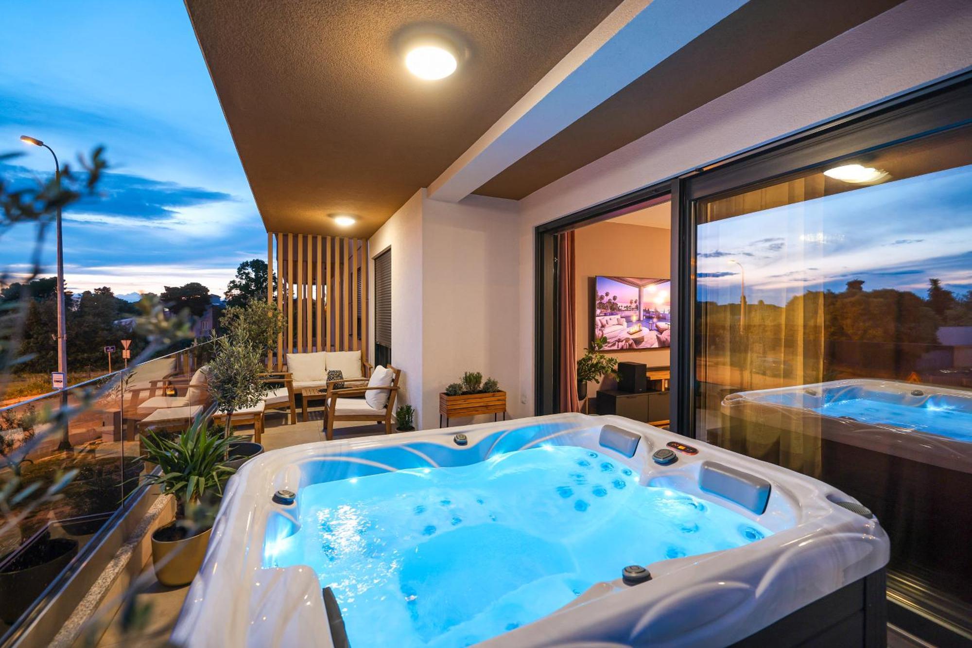 Luma Luxury Apartment With Jacuzzi Zára Kültér fotó