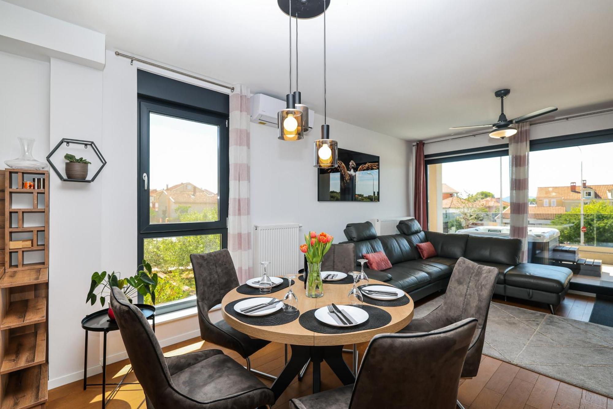 Luma Luxury Apartment With Jacuzzi Zára Kültér fotó