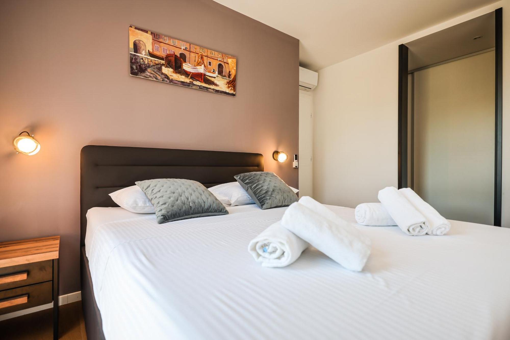 Luma Luxury Apartment With Jacuzzi Zára Kültér fotó